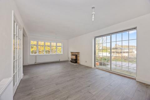 4 bedroom detached house for sale, Kymer Gardens, Hassocks, BN6 8QZ