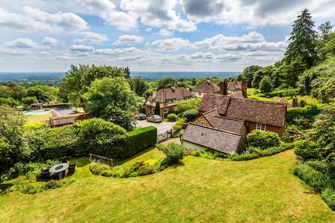 3 bedroom village house for sale, Coldharbour, Dorking, Surrey, RH5 6HG.