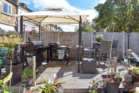 4 bedroom terraced house for sale, Hazeldene Road, Ilford, Essex