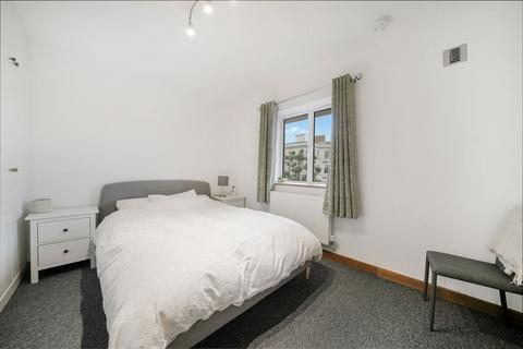 3 bedroom flat to rent, Warner House, Abercorn Place, St John's Wood, London