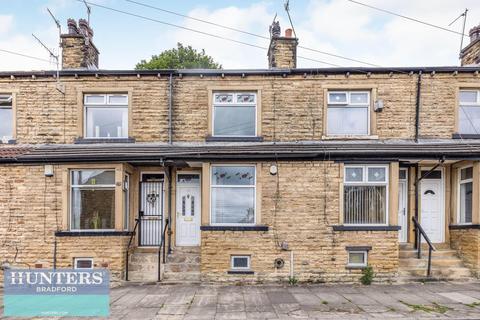 65 Brompton Road, Bradford, BD4 7JD