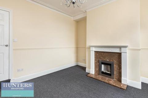 65 Brompton Road, Bradford, BD4 7JD