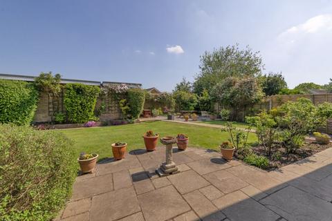 2 Correnden Road, Tonbridge, TN10 3AT