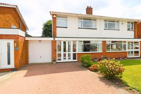 3 bedroom semi-detached house for sale, Hallcroft Way, Aldridge