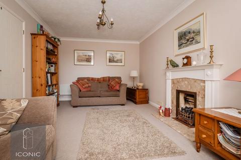 4 bedroom detached house for sale, Badgers Brook Road, Drayton, Norwich