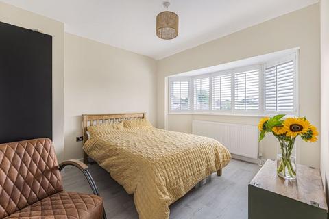 98 Fen Grove, Sidcup, DA15 8QQ