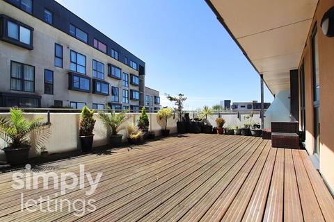 2 bedroom flat to rent, Suez Way, Brighton