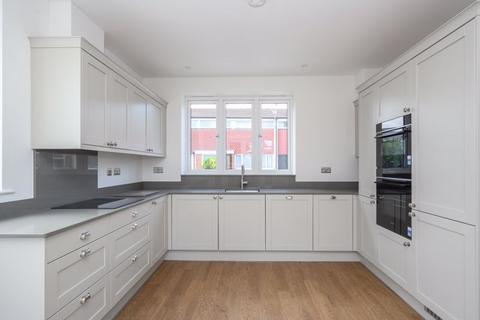 undefined, Primrose Road, Hersham