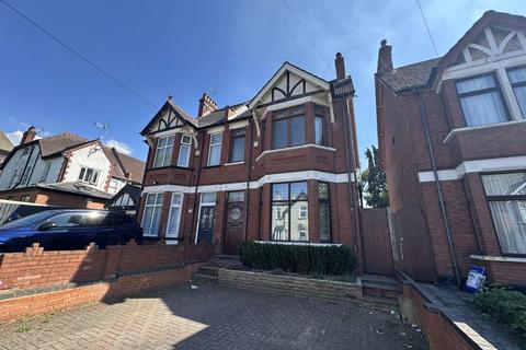 undefined, West Hill Road, Luton