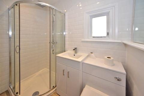 3 bedroom terraced house to rent, Verbena Gardens,  London, W6