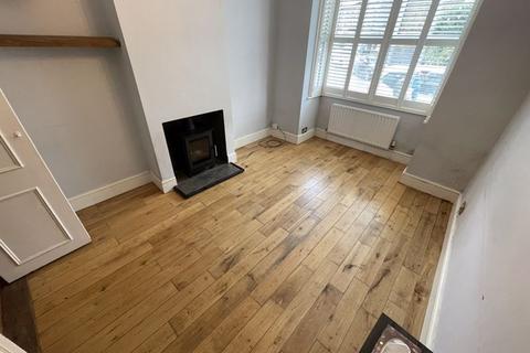 undefined, Victoria Road, Uxbridge, UB8