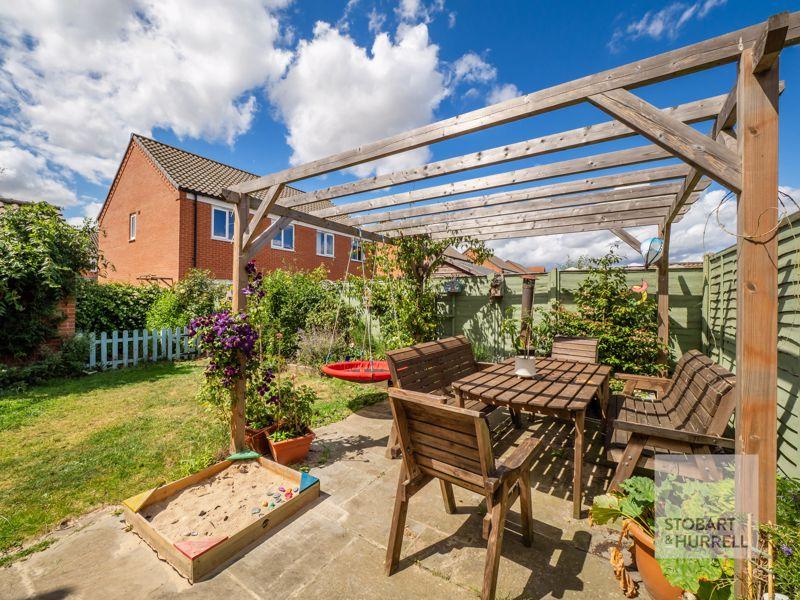 Alfresco Dining