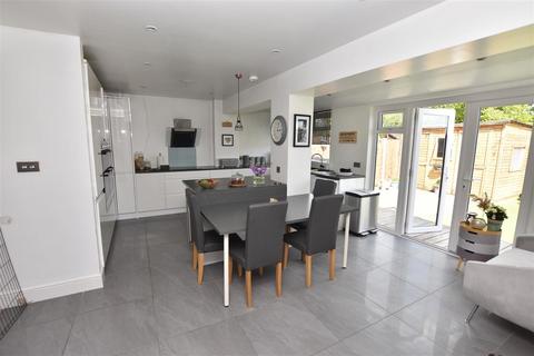 undefined, The Weald, Canvey Island SS8