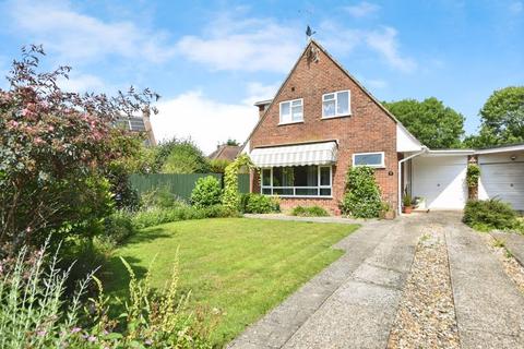 3 bedroom detached house for sale, Saddlers Mead, Wilton                                            *VIDEO TOUR*