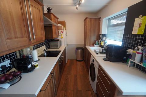 3 bedroom terraced house for sale, West Wycombe Road, High Wycombe HP12
