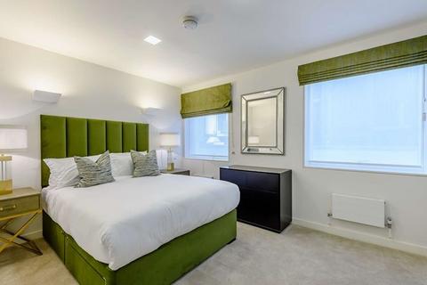2 bedroom flat to rent, Fulham Road, London SW3