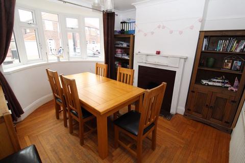 3 bedroom semi-detached house for sale, St. Albans Crescent, Broadheath WA14