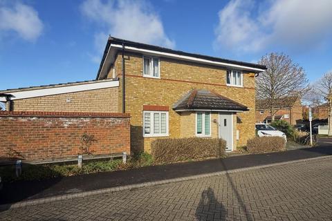 3 bedroom end of terrace house for sale, Fieldfare Road, Oxford