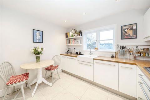 2 bedroom flat for sale, Endymion Road, London SW2