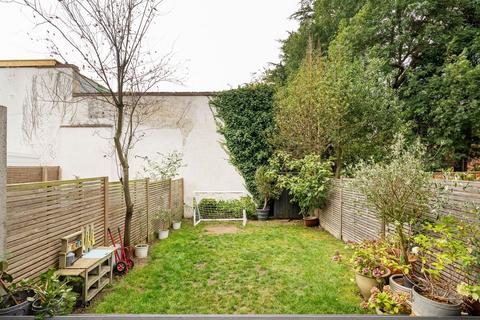 65 Westgate Road, Beckenham, BR3 5TR