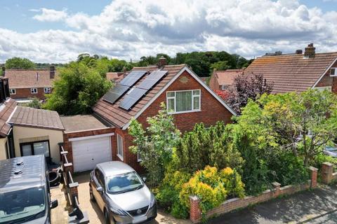 undefined, 11 Meadowfields, Whitby