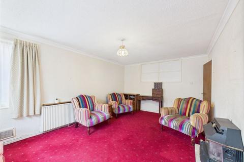 undefined, 11 Meadowfields, Whitby