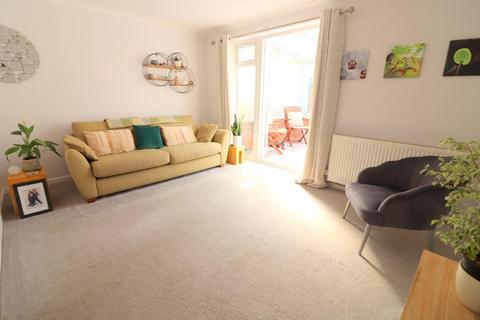 119 Links Way, Luton, LU2 7HB