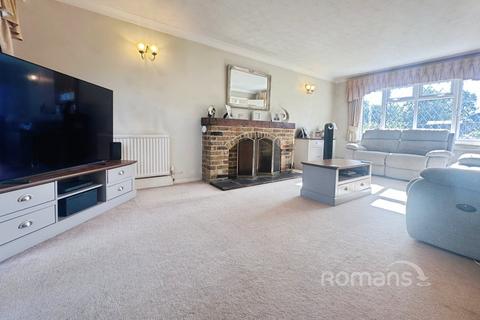 34 Tollway, Chineham, Basingstoke, RG24 8RJ