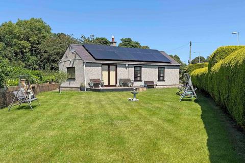 2 bedroom bungalow for sale, 8 Pant Road, Caernarfon, Gwynedd, LL54
