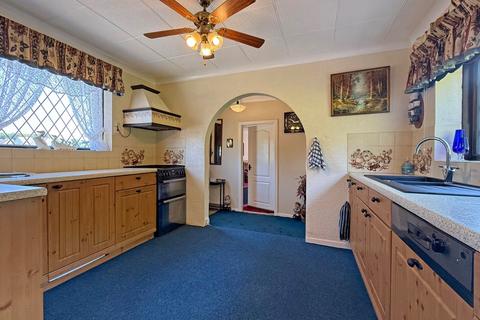 2 bedroom bungalow for sale, 8 Pant Road, Caernarfon, Gwynedd, LL54