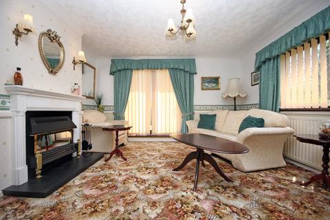 2 bedroom bungalow for sale, 8 Pant Road, Caernarfon, Gwynedd, LL54