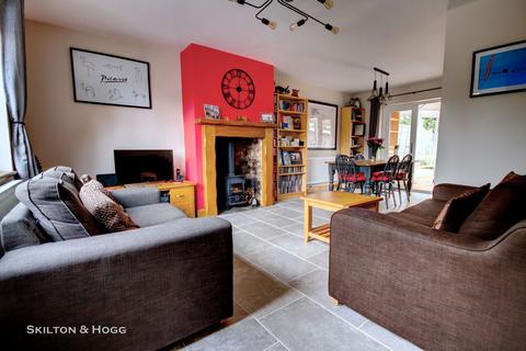 58 Ashby Road, Braunston, Daventry, NN11 7HE