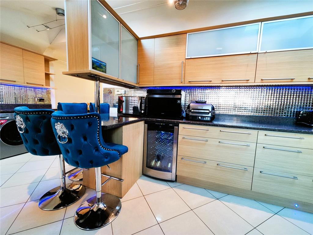 Kitchen (3)