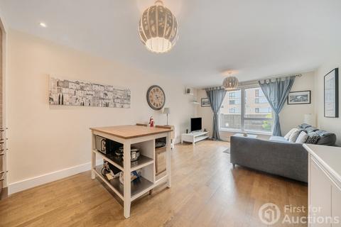 2 bedroom apartment for sale, Falcon Drive, Cardiff