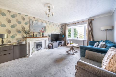 4 bedroom detached house for sale, Huntercombe Lane North, Slough, Buckinghamshire