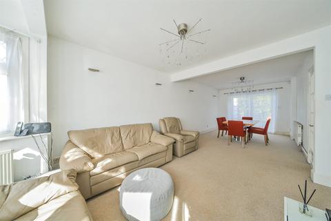 undefined, Ravenswood Crescent, Harrow, Middlesex