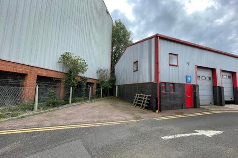 Warehouse to rent, Henwood Ashford TN24 8DH