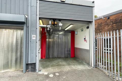 Warehouse to rent, 9-11 Labtec St Manchester M27 8SE