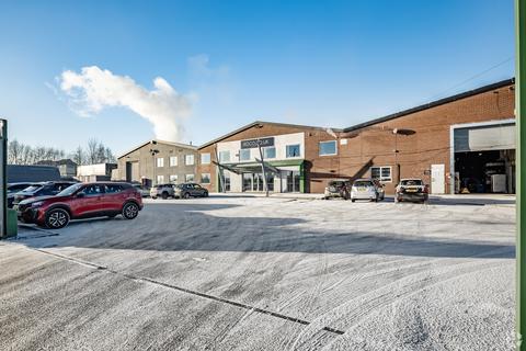 Warehouse to rent, Astor Rd Salford M50 1BB