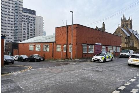 Industrial development to rent, 25-27 St Chads St Manchester M8 8QA
