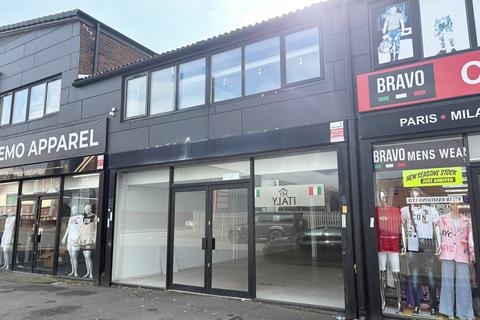 Showroom to rent, Broughton St Manchester M8 8NN