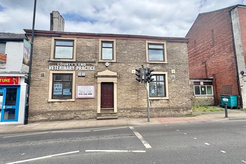 Retail property (high street) to rent, 97B High St Oldham OL4 4LY