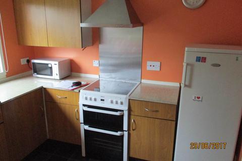 4 bedroom house to rent, 4 Benvie Road, ,