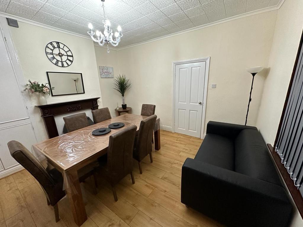 House in Sheffield - View 3