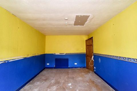 2 bedroom flat for sale, Burwood, Bow, Crediton