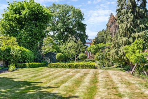 6 bedroom house for sale, Trinity Road, SW17