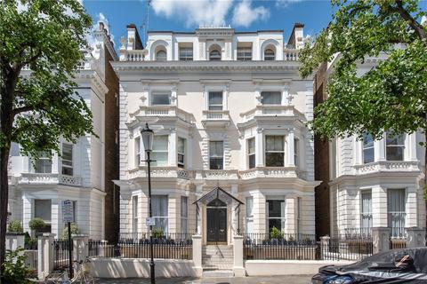 4 bedroom apartment for sale, Holland Park, London, W11