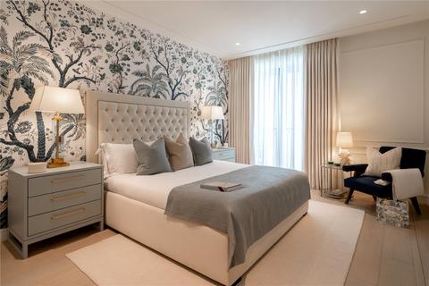 undefined, Residence 65, Holland Park Gate, 257 Kensington High St, London, W8