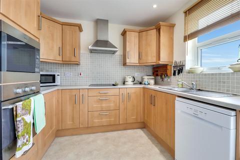 2 bedroom bungalow for sale, Abbotsham, Bideford, Devon, EX39
