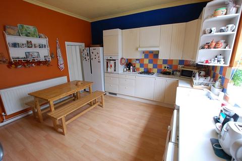 2 bedroom end of terrace house for sale, Fitzroy Street, Greater Manchester OL7
